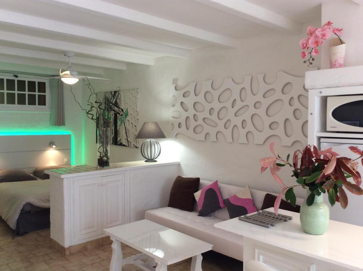 89 Le Grand Pin Apartment Sainte-Maxime Exterior foto