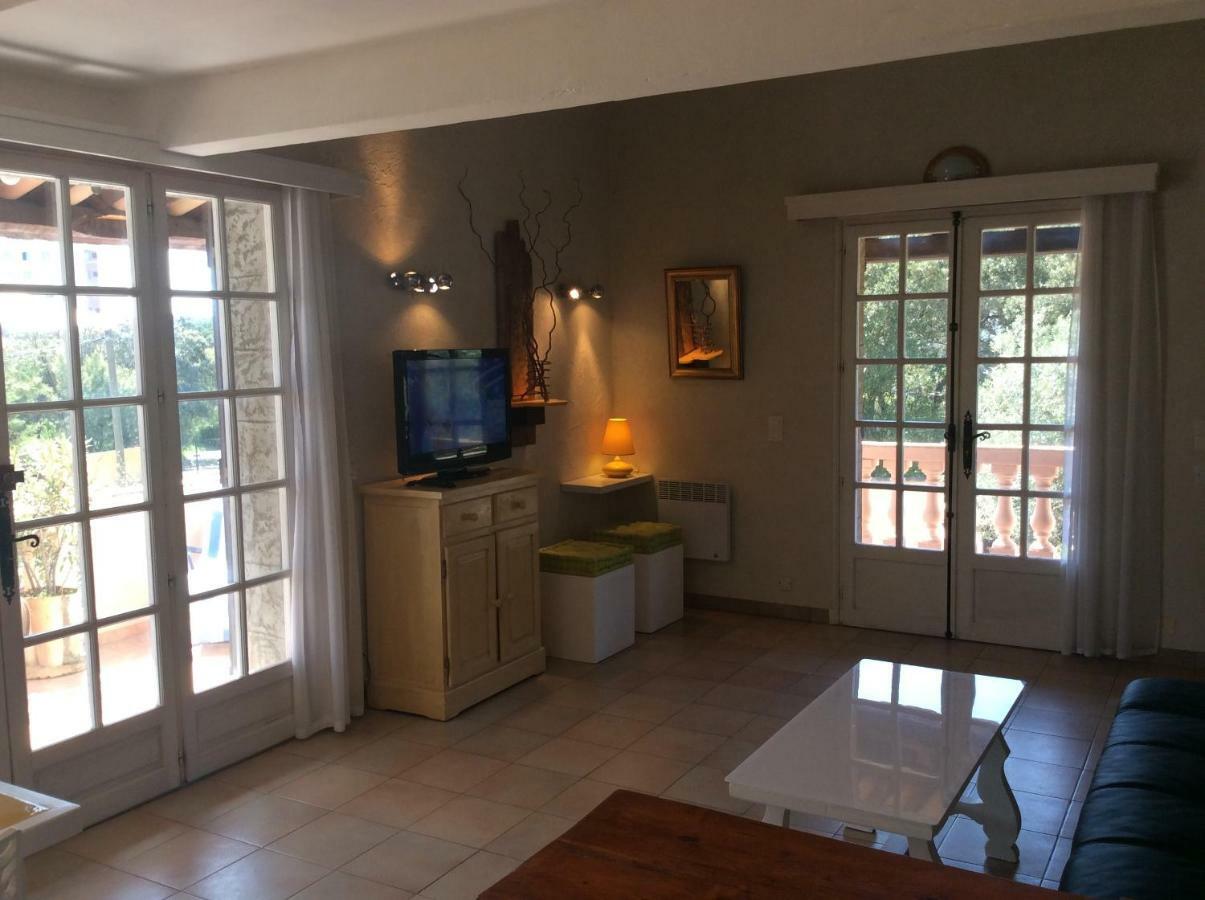 89 Le Grand Pin Apartment Sainte-Maxime Exterior foto