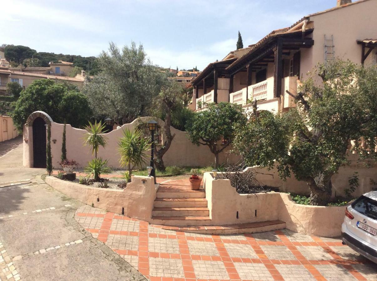 89 Le Grand Pin Apartment Sainte-Maxime Exterior foto