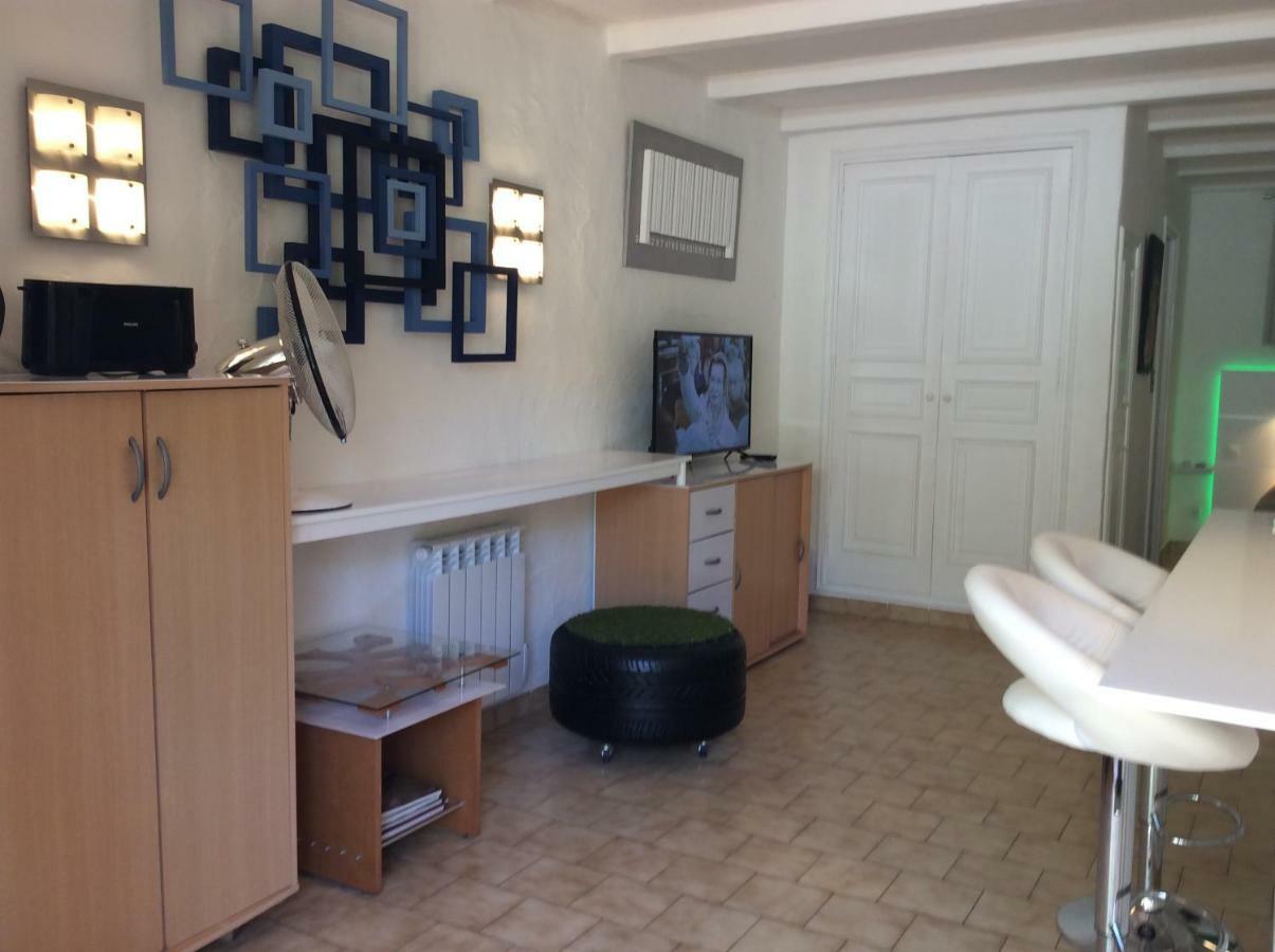 89 Le Grand Pin Apartment Sainte-Maxime Exterior foto